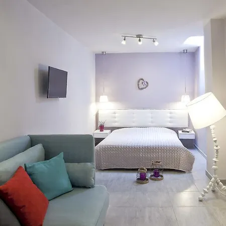 Summer Time Villa Fira  Room photo
